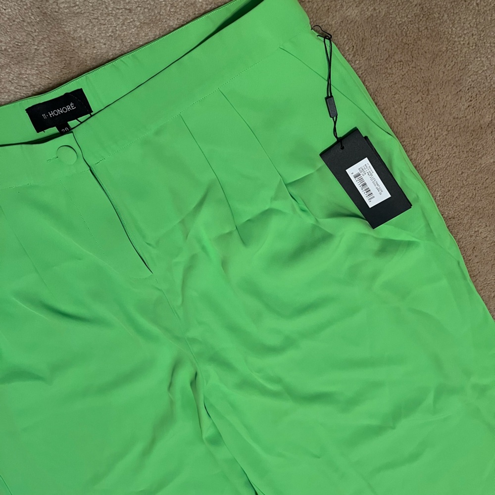 11 Honore Wide Leg Green Pleated Pants